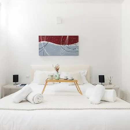 Amazing, New & Fully Furnished In Duomo Milano
