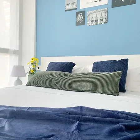 Cardano Blue - 5 Min Da Stazione