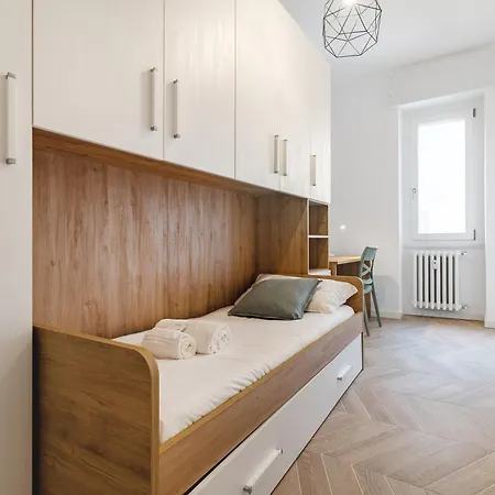 Appartamento Porta Romana Nuovo Trilocale Wifi E Ac Milano