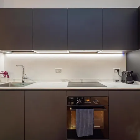 In Stile, Comodo Ed Elegante