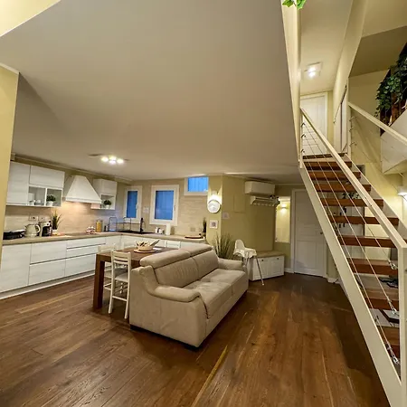 Dea Dreams - Lofty Marghera * 밀라노