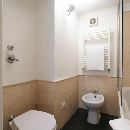 Enchanting Loft Between History And Tranquility Apartman