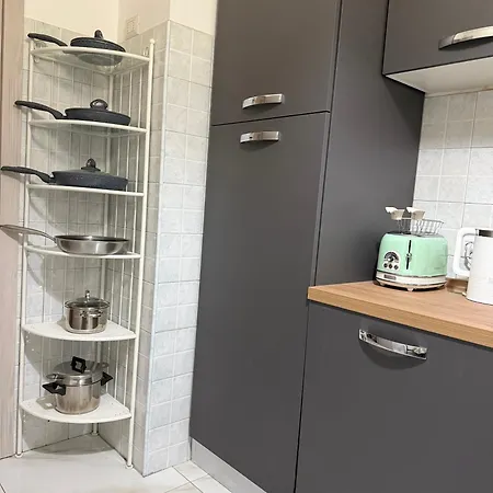Apartament Spacious 3br Flat Bignami