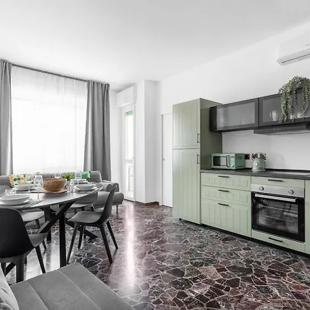 Leo1 - Loreto - Duomo - Luxuy - Big -