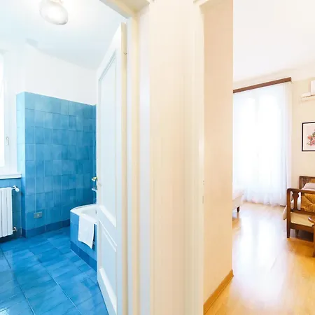 Apartment Intrho Vintage Flat Milan