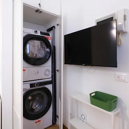Apartament Design Navigli Mm S Agostino Mediolan