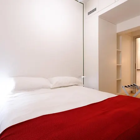 Design Navigli Mm S Agostino Daire *