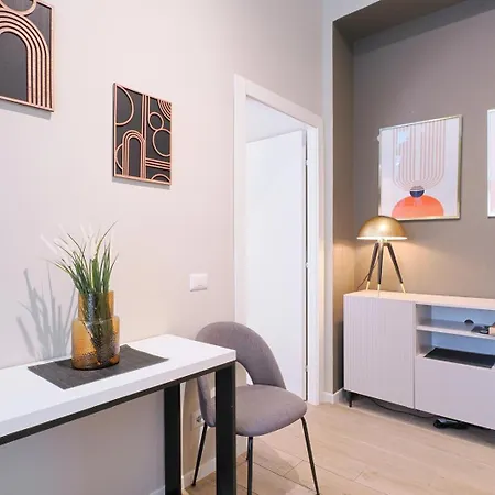 Apartment Boutique Design - Subway 300 Meters 15 Mins From Brera *
