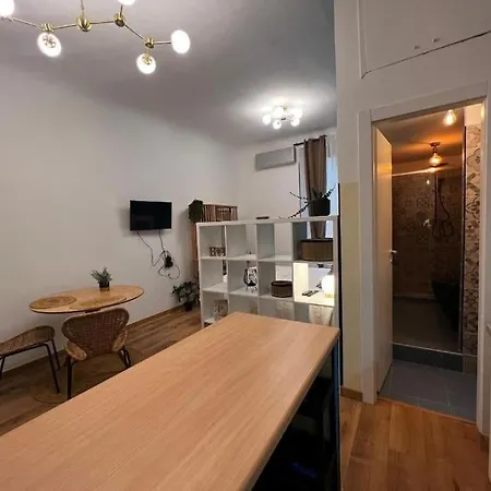 La Regina Delle Locazioni Ai Navigli Milaan