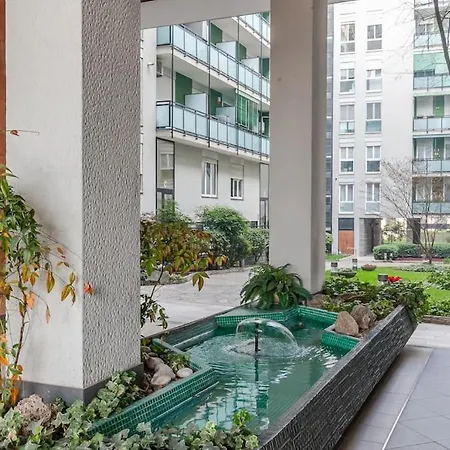 Di Design A Pochi Passi Da Metro E Centro