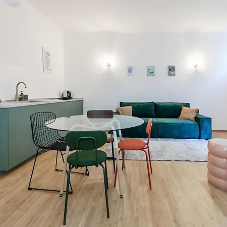 Di Design A Pochi Passi Da Metro E Centro Apartament *