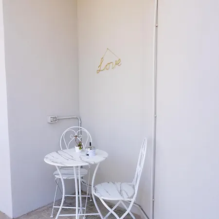 Casa Soperga, Corso Buenos Aires, Loreto, * Mailand