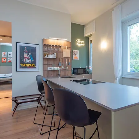 Apartment Xenia - Elegant In San Siro Area