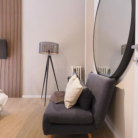 Boutique Design - Subway 300 Meters 15 Mins From Brera Apartment