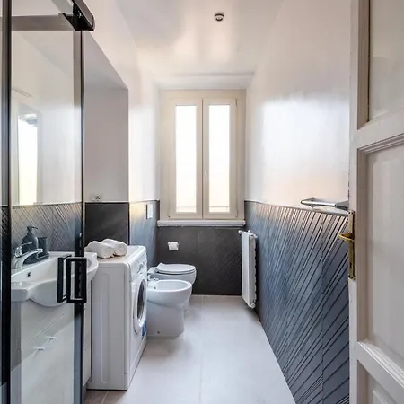 Exclusive 3 Bedrooms In Brera *