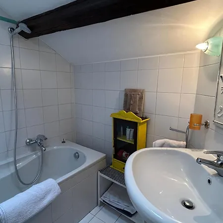 Casa Tiare, Artsy Zona Brera Moscova Appartement