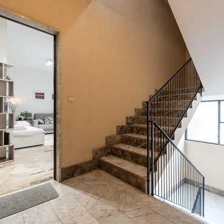 Apartmán 12 Centro Parking Free