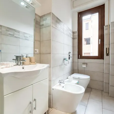 12 Centro Parking Free * Milano