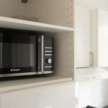 12 Centro Parking Free