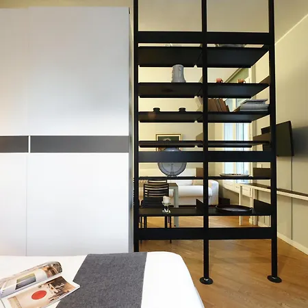 Contempora - Visconti Di Modrone Apartment *