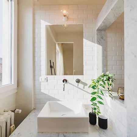 Luminoso In Porta Venezia Милан