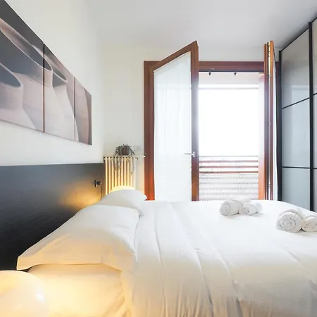 Apartament Primopiano - Monza 212 Mediolan