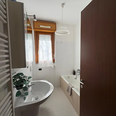 Spazio Breda - Free Parking, Private Garage, Metro M1, Balcony Apartament Mediolan