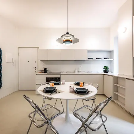 Isola Urban Oasis - Cozy & Stylish *