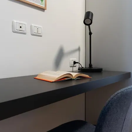 Italianway Collection - Cola Montano 29 B ميلان