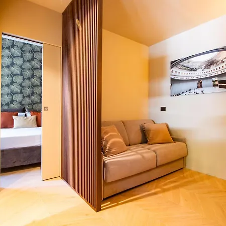 Fashion & Design District- Fancy * 米兰