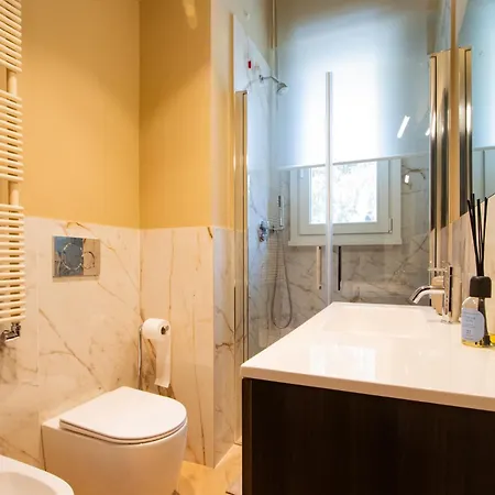 Fashion & Design District- Fancy شقة