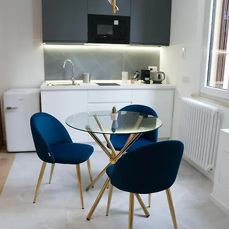 Luxury Sarpi Chinatown Apartmán