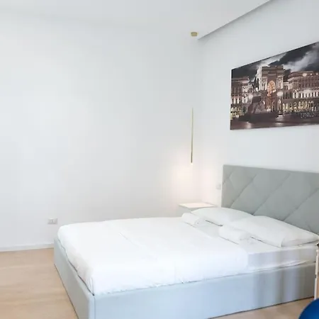 Luxury Sarpi Chinatown Apartmán