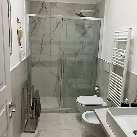 Apartman A Due Passi Da Stazione *