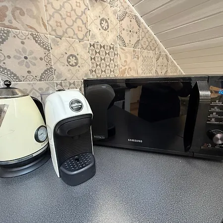 Attico Luminoso Vicino Stazione Tatil Evi Milano