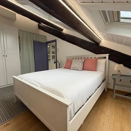 Casa de Férias Attico Luminoso Vicino Stazione