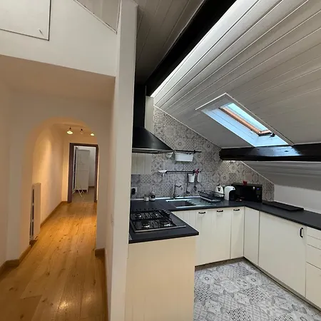 Tatil Evi Attico Luminoso Vicino Stazione Milano