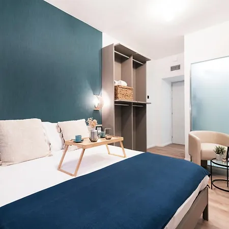 Szálloda Easylife - Fl In Milánó