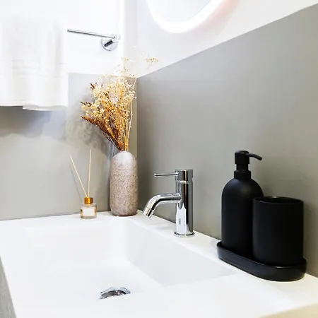 Szálloda Easylife - Fl In Milánó