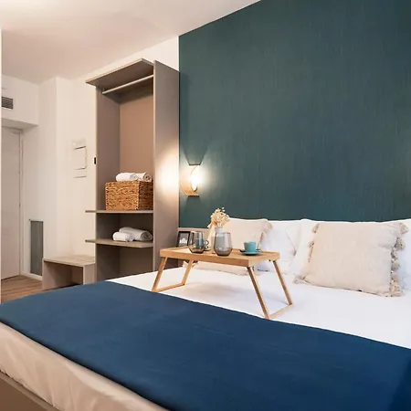 Hotel Easylife - Fl In *