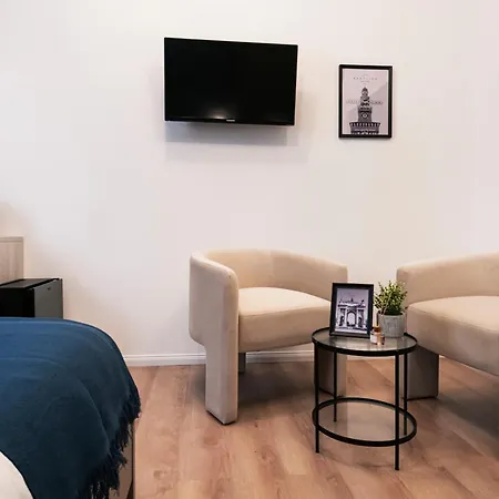 Szálloda Easylife - Fl In