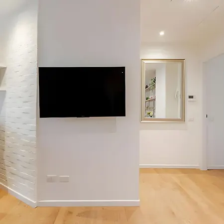 Visit - Solution Milaan