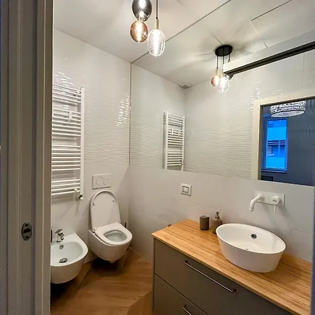 Daire Comfort Chic - Station Milano