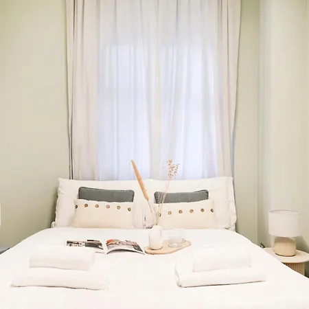 Apartment Easylife - Elegant 3 Mins From Duomo Milan