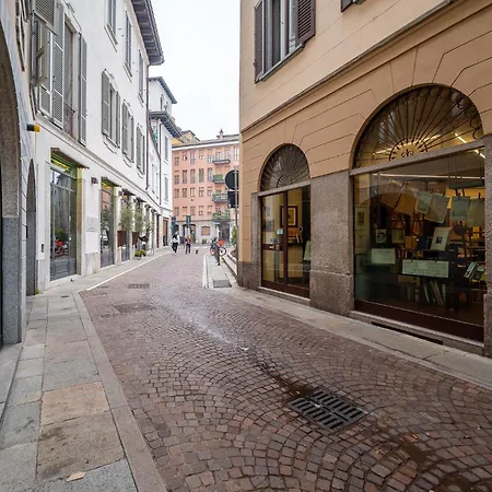 The Colors - Duomo Area *