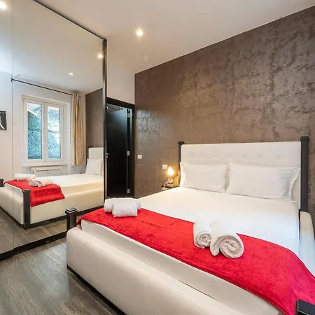 Xenia - Spacious Four-room In Moscova Apartmán *