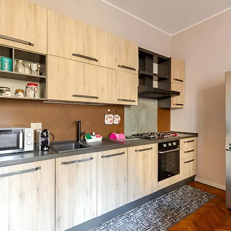 Bilocale Moderno Vicino Niguarda Apartment *