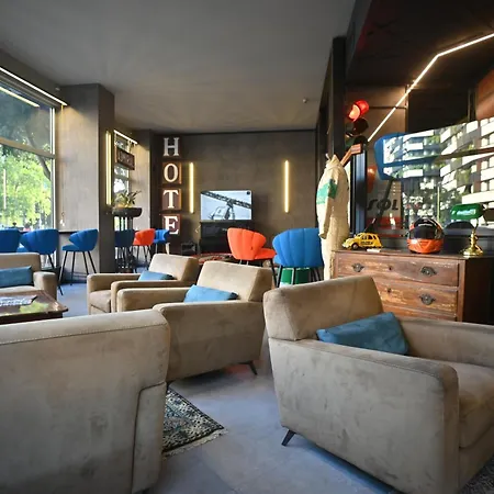 ホテル アドミラル ミラノ