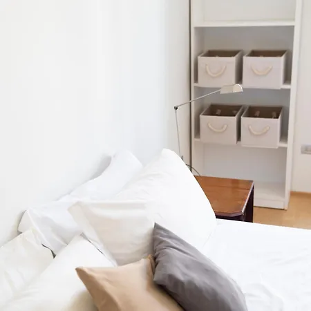 Apartman Ilcenacolo Cadorna Design 4 Persone Terminal Malpensa Fiera E Allianz Centre Milánó