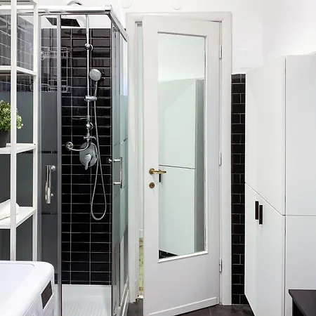 Monolocale Comodo E Funzionale Sopra La Metro Turro Milão